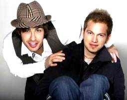 I PQuadro con l’ ultimo album A24: dal successo di Amici nel 2007 alla musica pop italiana