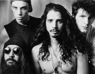 Soundgarden: tornano insieme dopo 12 anni, l’ annuncio ufficiale di Chris Cornell