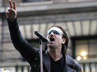 Il nuovo album degli U2 arriva nel 2011