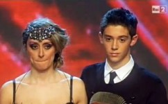 X Factor 4 settima puntata: eliminata Cassandra, ancora polemiche su Stefano